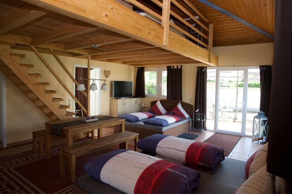 Aparthotel Gastehaus Zur Offenen Tur à Rheinhausen Chambre photo